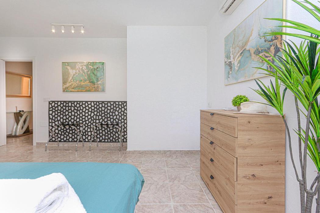 Presidential Suite Villamartin Plaza Av Brisas 67 Αλικάντε Εξωτερικό φωτογραφία